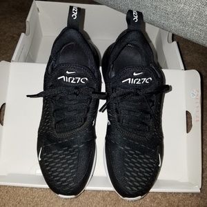 Nike Air Max 270